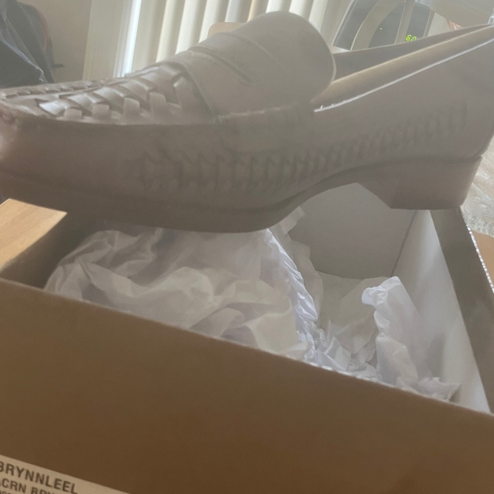 Giani Bernini Woven Leather Flats